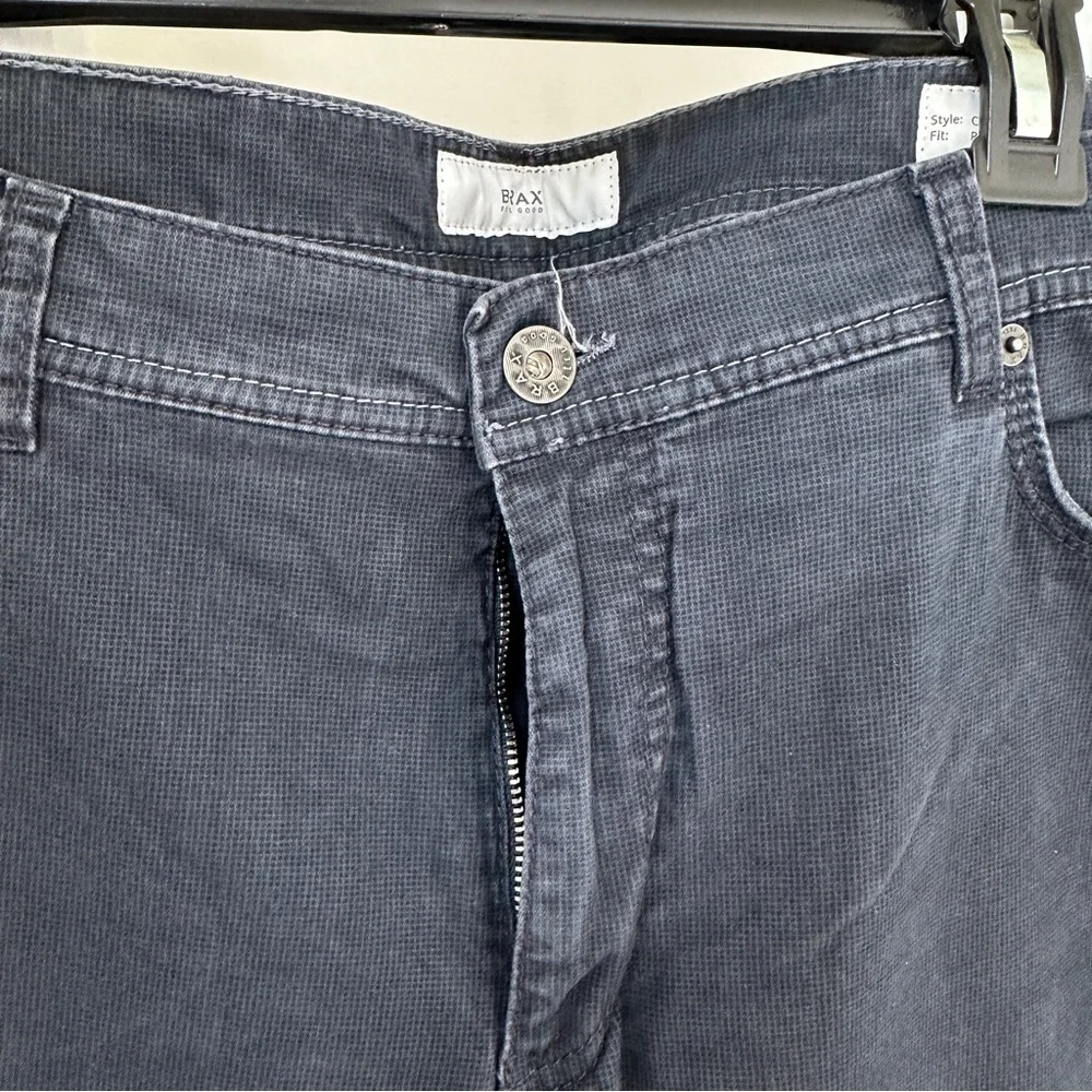 Brax Men’s Cooper Regular Fit Micropattern Five Pocket Navy Pants Size 38